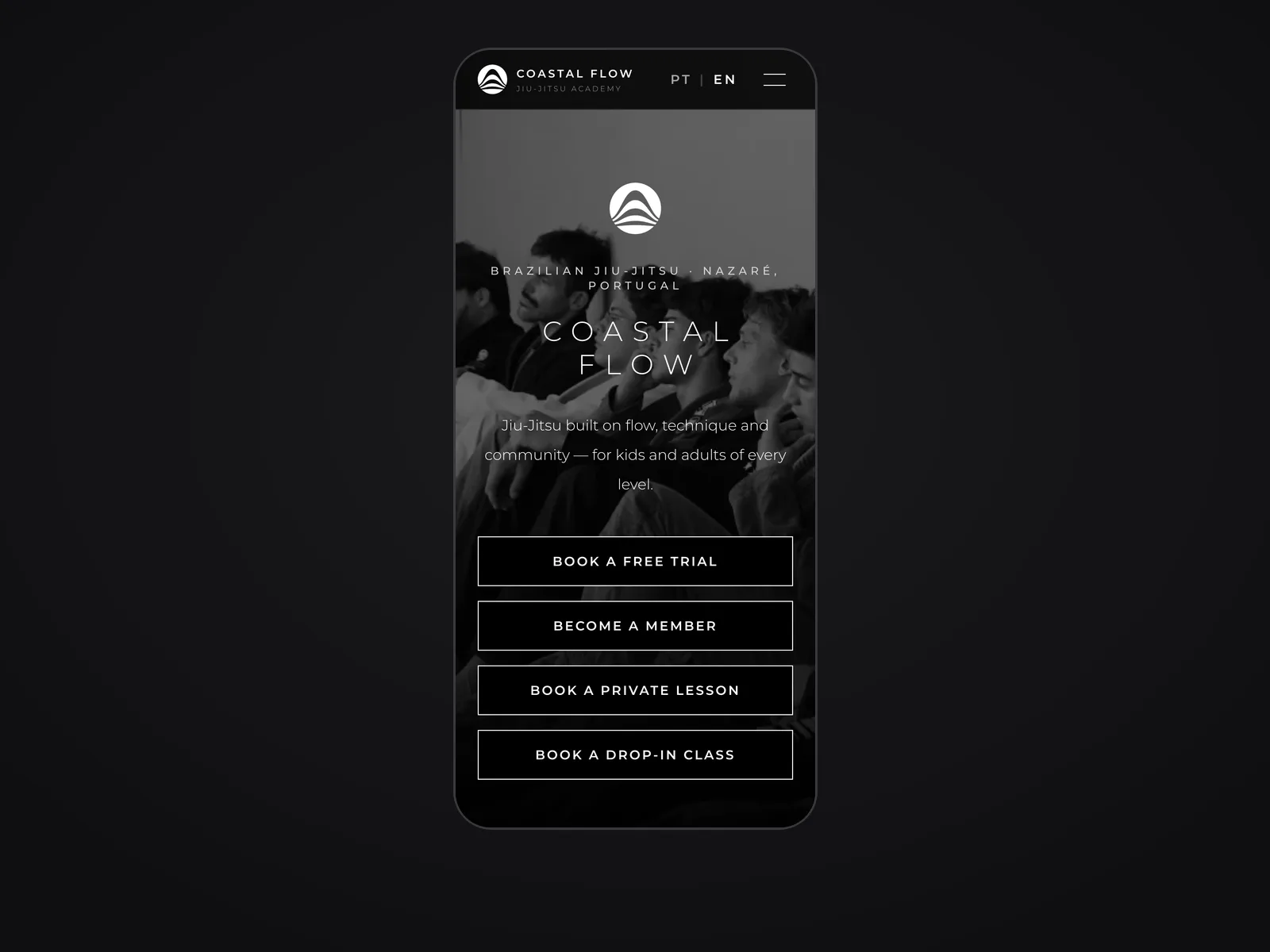Startseite der Coastal Flow Jiu-Jitsu Academy auf dem Smartphone mit vier Buchungs-Buttons